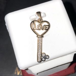 Real diamond gold vermeil love key pendant charm not CZ not moissanite big sale!